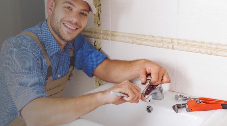 Handle or spout repair in Los Banos, CA